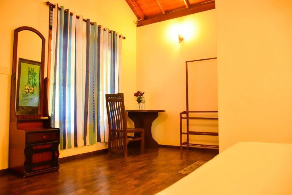 Turtles View Resort Tangalle Exterior photo