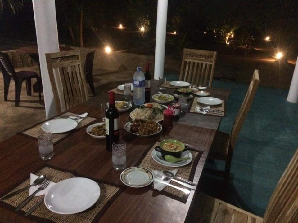 Turtles View Resort Tangalle Exterior photo